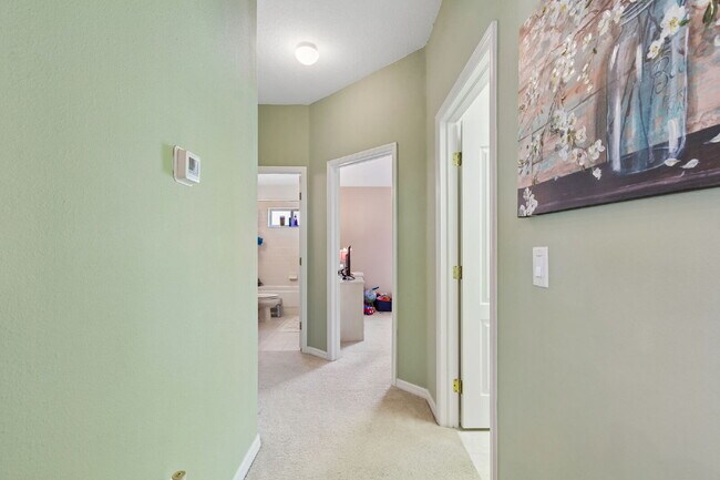 Building Photo - Great opportunity to rent in the gated community of Parkmonte in Meadow Pointe!