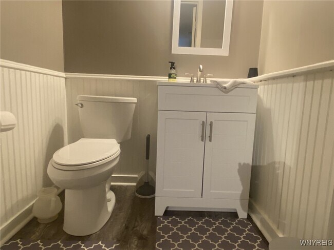 Building Photo - 36 Altair Dr