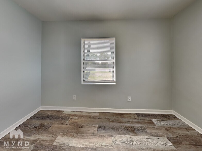 Building Photo - 4307 Sky Line Dr