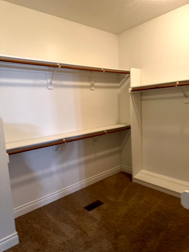 Building Photo - 12511 Prestwick Dr