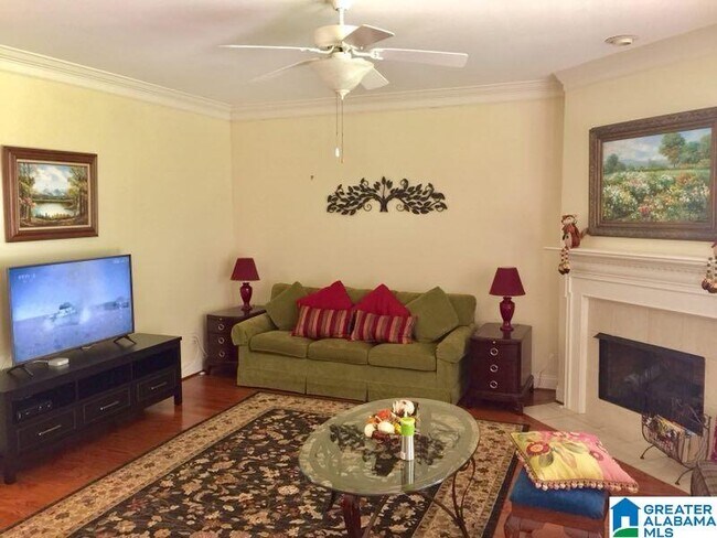 Building Photo - 2601 Manchester Ct