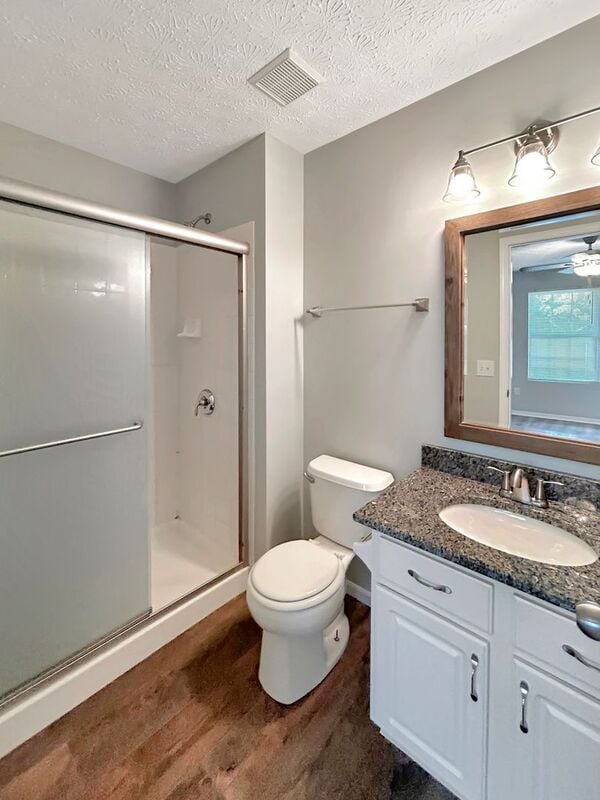 Building Photo - 5321 Miramar Dr