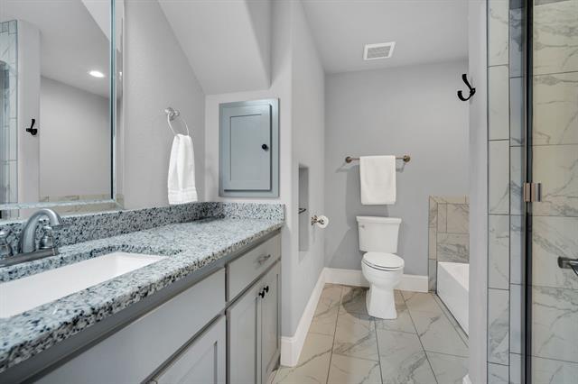 Building Photo - 209 Cody Hunter