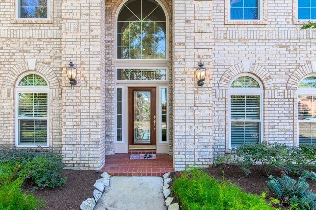 Building Photo - 22823 Roberts Run Ln