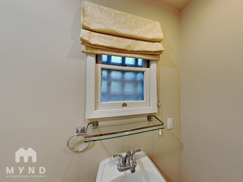 Building Photo - 626 Grizzly Peak Blvd