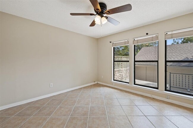 Building Photo - 6400 Paintbrush Hollow