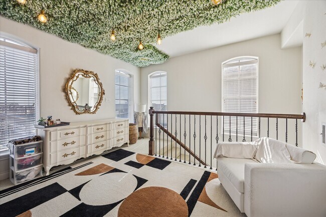 Building Photo - 2207 Austin St