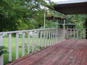 Building Photo - Branson, MO 3 Bedroom 2 Bath Home with Fenced Yard