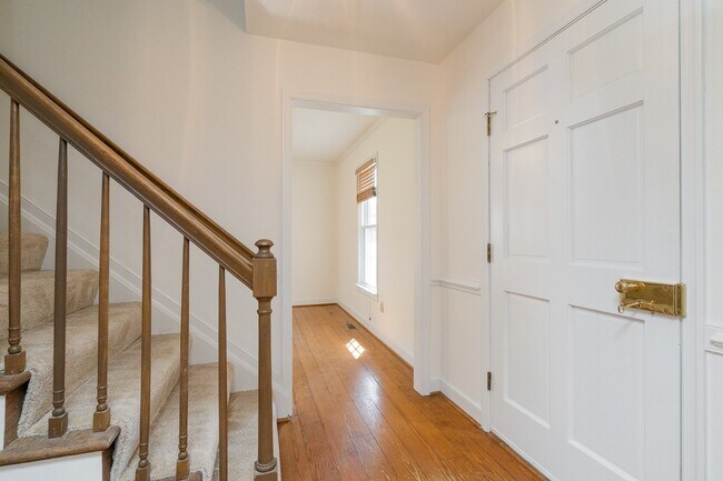 Building Photo - Bon Air Home For Rent