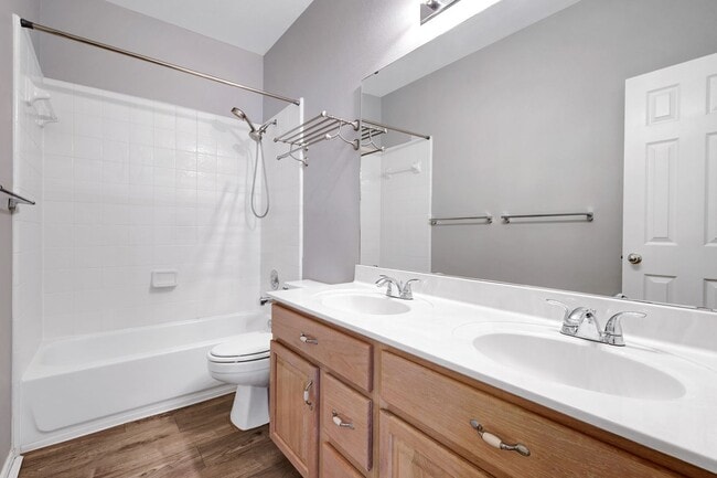 Building Photo - ***APPLICATION CURRENTLY UNDER REVIEW***Gorgeous Brick Home in Gated Shavano Bend