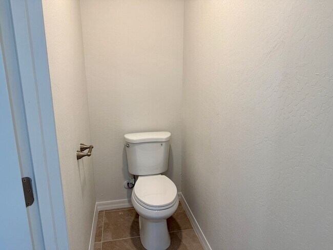 Building Photo - Brand New home in Wellton - 3 Bedrooms 2 Bath