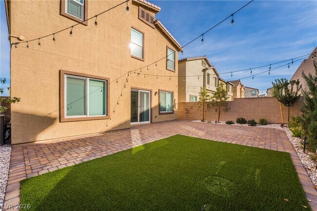 Building Photo - 491 Via Renata