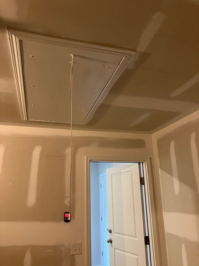 Building Photo - 3 Bedroom 2 Bathroom House- Groves at Sout...