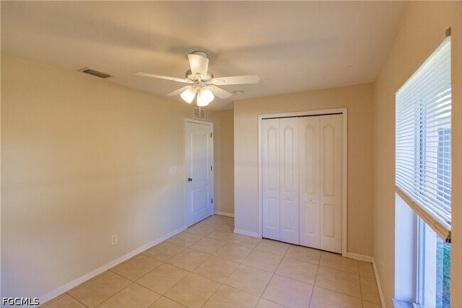 Building Photo - 2809 NW 12th Ln