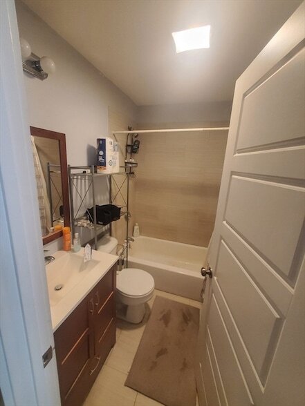 Building Photo - 41 Washburn St