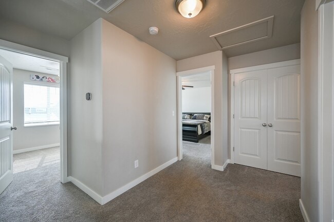 Building Photo - 794 Star Spangled Dr