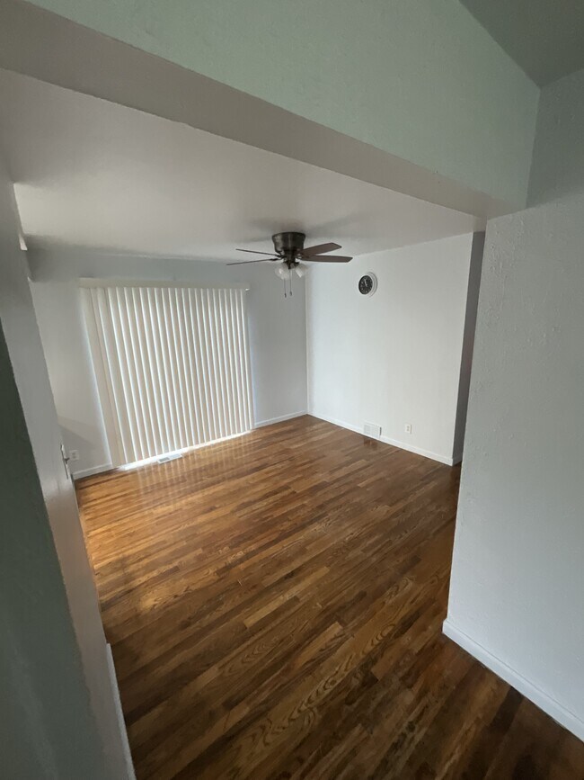 Building Photo - 6230 Natchez Dr