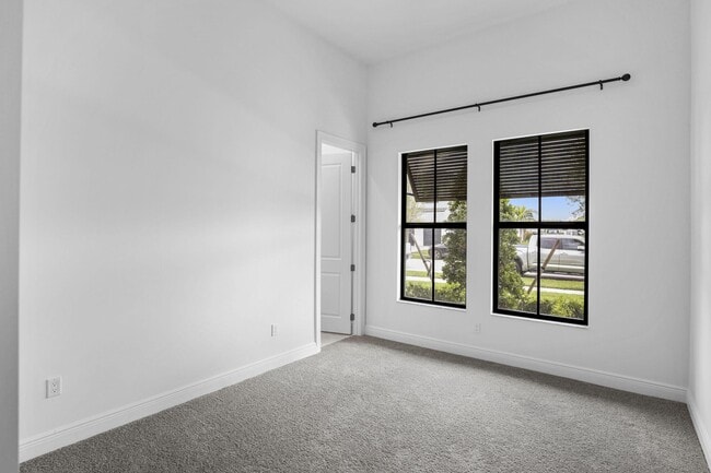 Building Photo - 13378 Artisan Cir