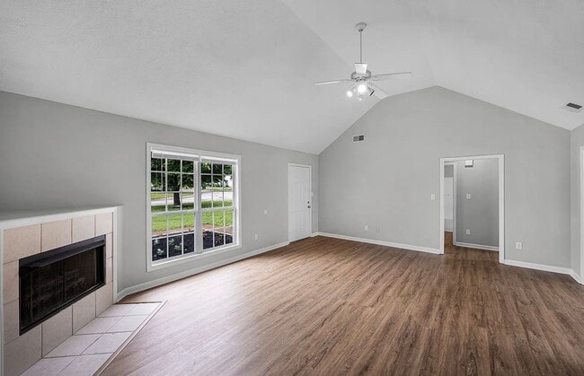 Building Photo - 7 Hartsfield Dr