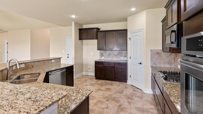 Building Photo - 17544 Soaring Flight Dr
