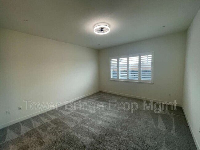 Building Photo - 5603 Drifton Way