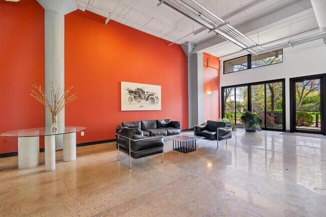 Building Photo - 4100 Laclede Ave