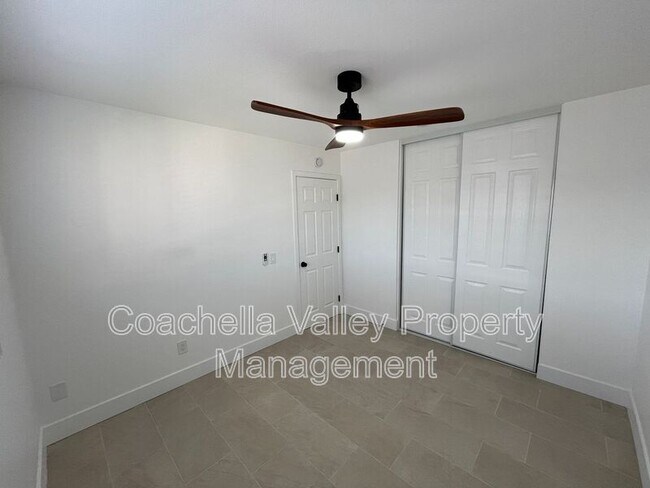 Building Photo - 47675 Azalea St