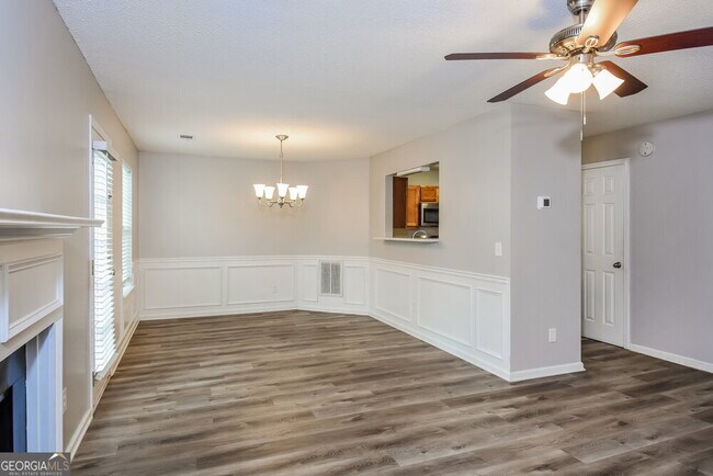 Building Photo - 310 Barshay Dr