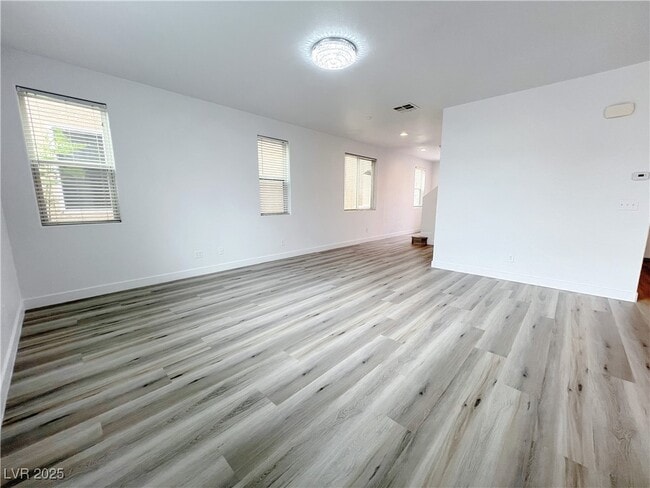 Building Photo - 8821 Steaming Thunder Ct