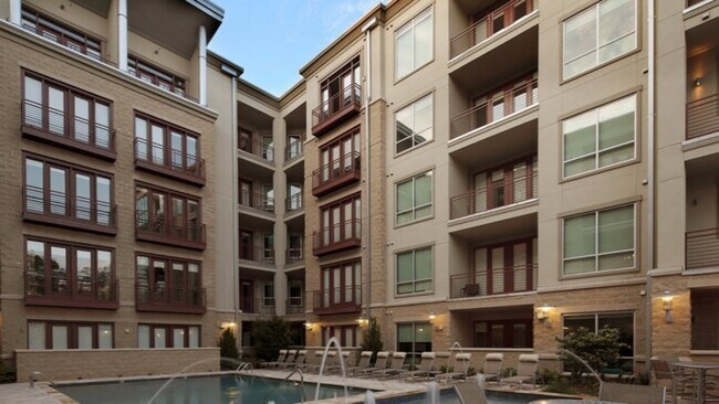Building Photo - 2530 Erwin Rd