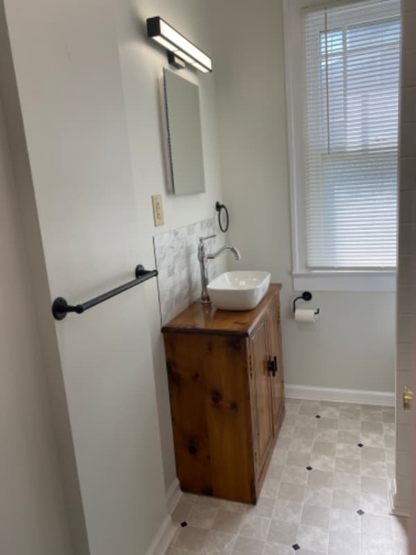 Building Photo - 169 W Gibson St