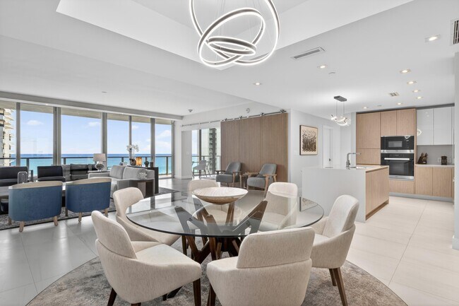 Building Photo - 3100 N Ocean Dr