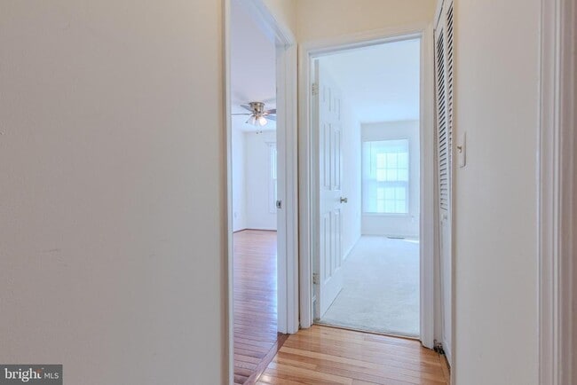 Building Photo - 3929 Sunflower Cir