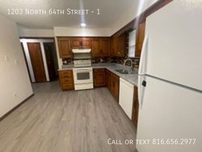 Building Photo - 1203 N 64 St
