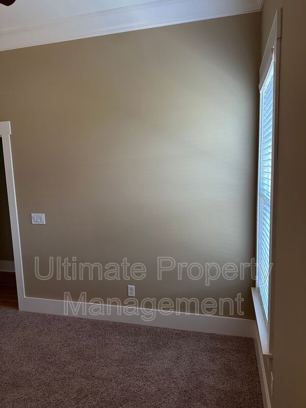 Building Photo - 2021 Simmerman Way