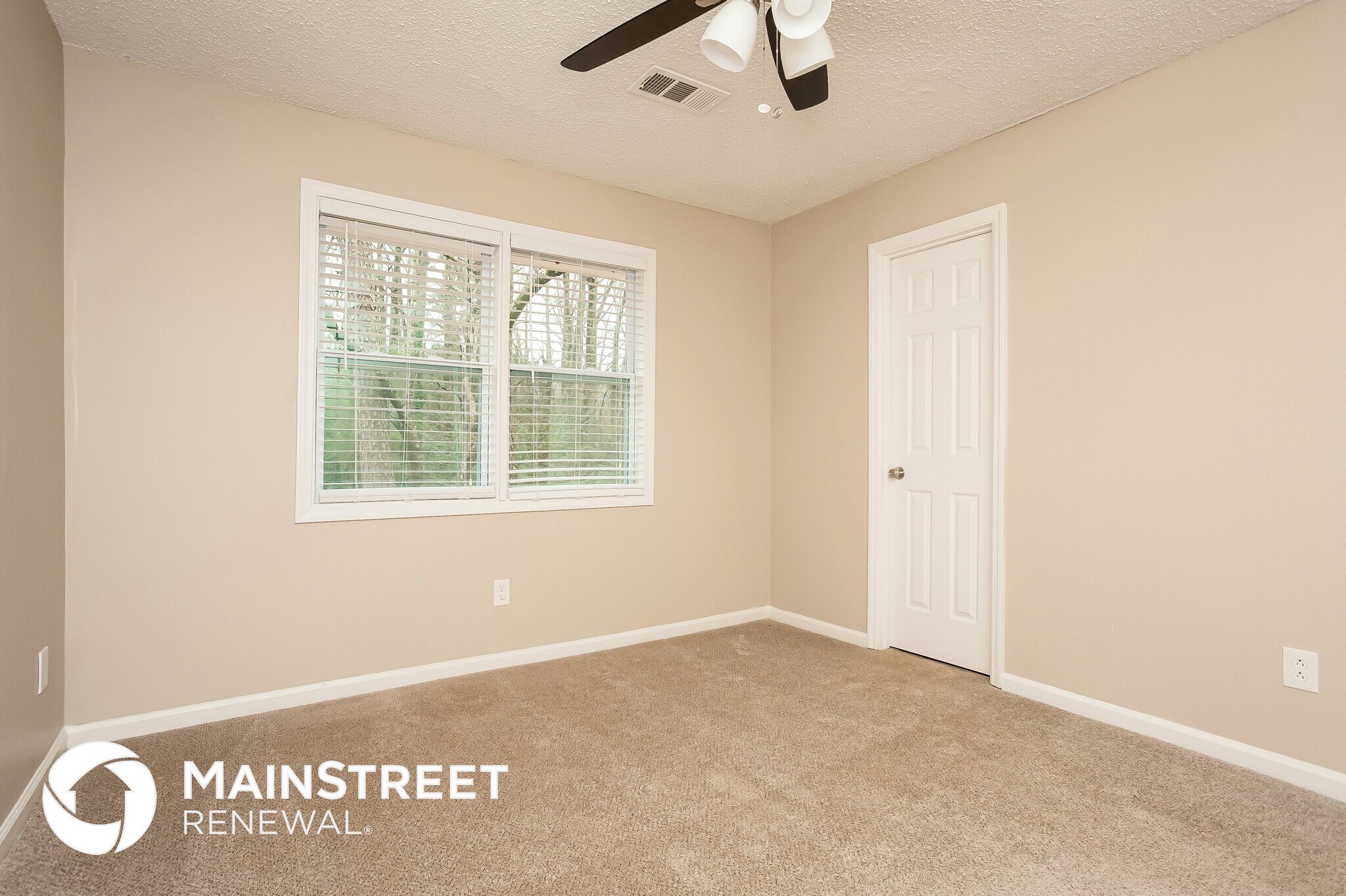 Building Photo - 141 Montego Cir