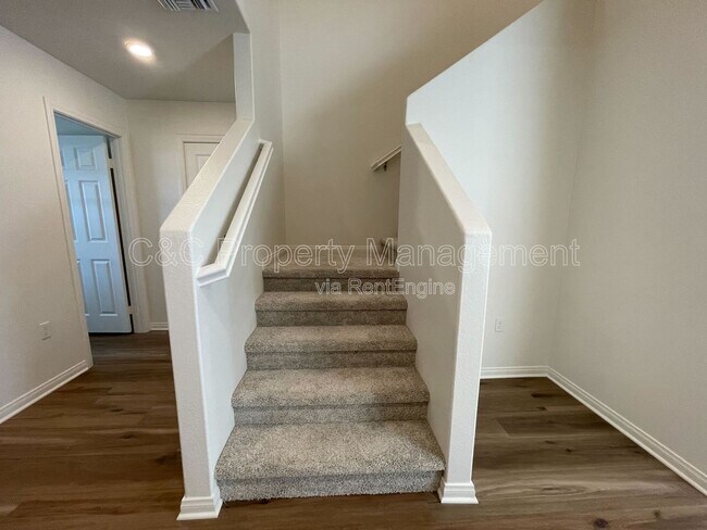 Building Photo - 25432 Cetara Dr
