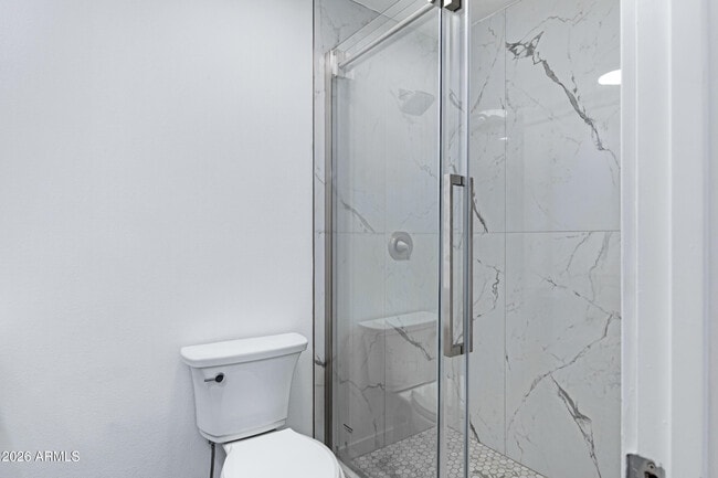 Building Photo - 3921 S Kenneth Pl