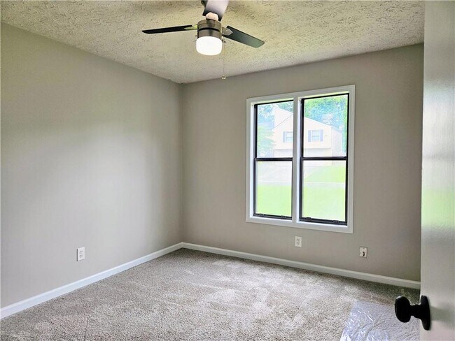 Building Photo - 20 Hartley Woods Dr