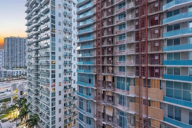 Building Photo - 55 SE 6th St