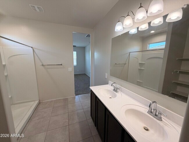Building Photo - 18389 W Whispering Wind Dr