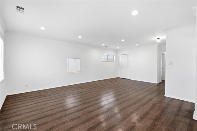 Building Photo - 5117 W 133rd St