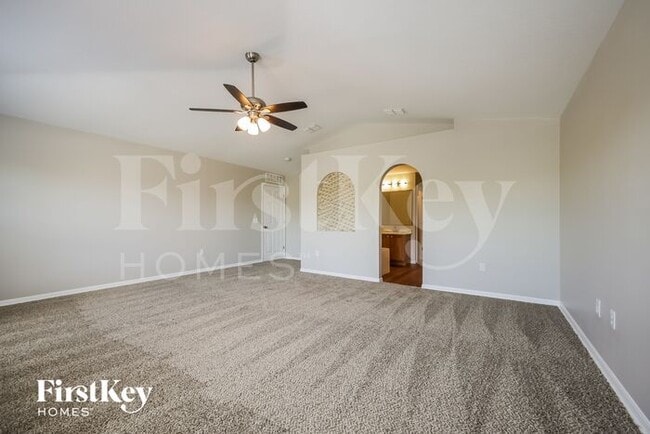 Building Photo - 509 Ronshelle Ave