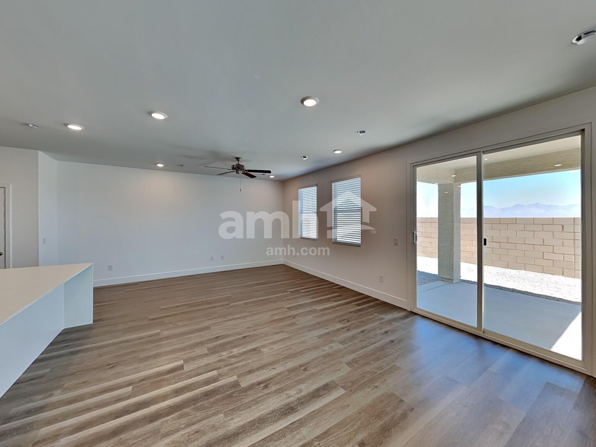 Building Photo - 9611 Harkes Dr
