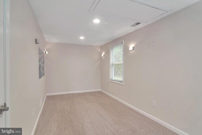 Building Photo - 8229 Jumpers Hole Rd