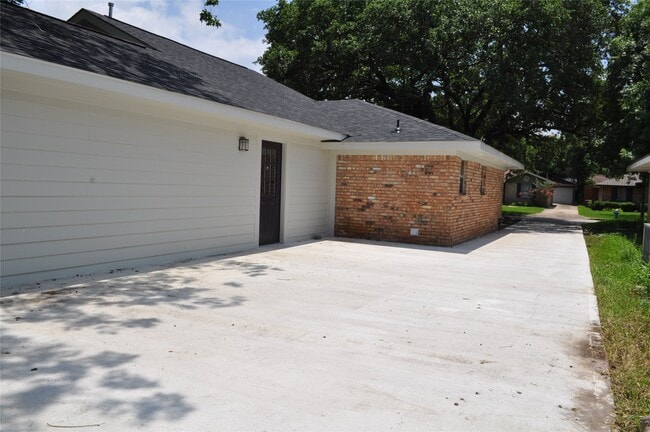 Building Photo - 4818 Spellman Rd