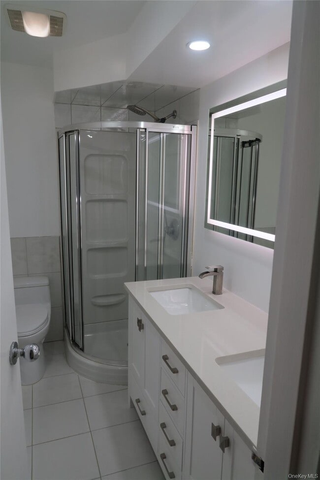 Building Photo - 27 Heron Ln