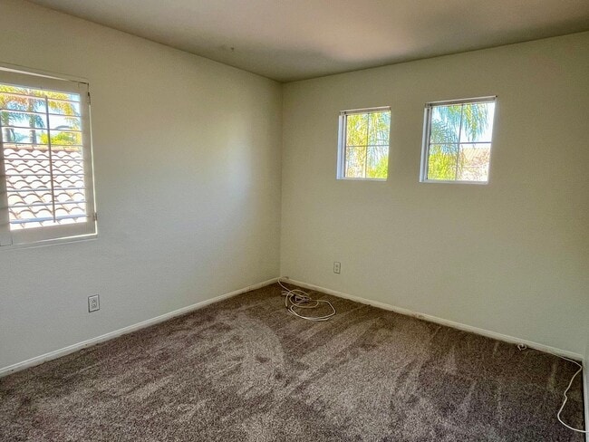 Building Photo - 4 Bedroom 3 Bath  Rancho Del Rey -Chula Vista