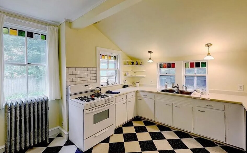 Kitchen - 24 Whitmarsh St