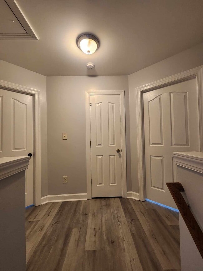Building Photo - 152 Molinia Dr